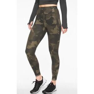 Athleta Run Free Camo Leggings Size M